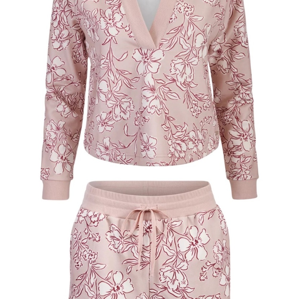 Adore Me Women's Lesley Sweatshirt & Shorts Set - Picture 5 of 13